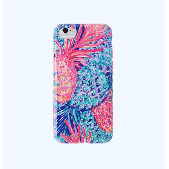 Lilly Pulitzer Accessories - Lilly Pulitzer Cover for IPHONE 6/7/8 🍍🍍🍍🍍